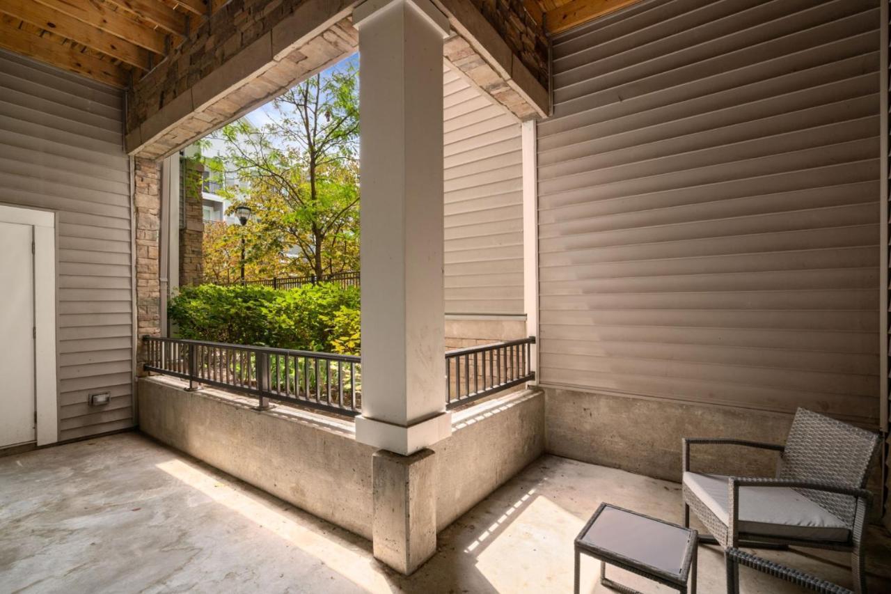 Grand Luxury Premium Vaulted Ceilings Appartement Woodbridge Buitenkant foto